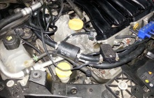 Установка ГБО на Renault Fluence, подкапотное пространство