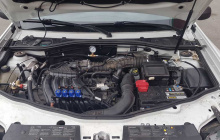 установка ГБО на Renault Duster, подкапотное пространство